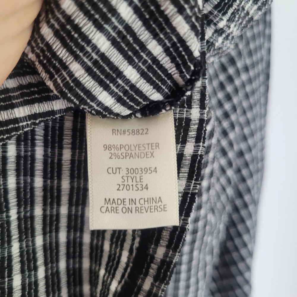 Checkered Blouse - Picture 3 of 4